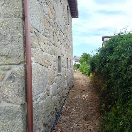 Quintinha Com Casa Rustica