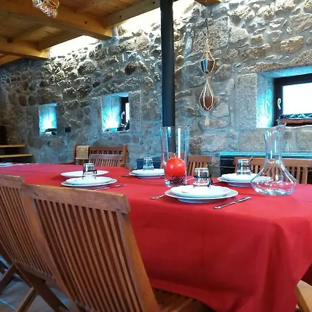 Quintinha Com Casa Rustica Landsted Crespos